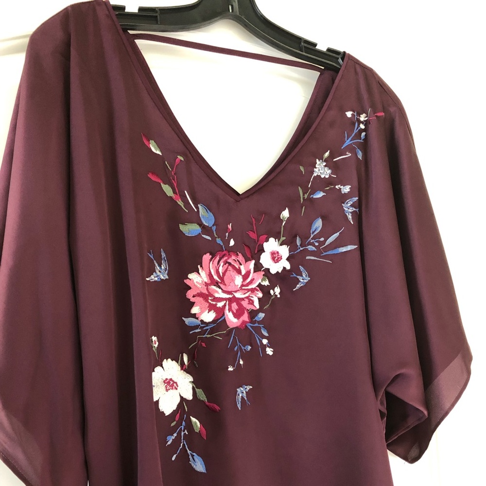 White House Black Market Kimono Sleeve Blouse